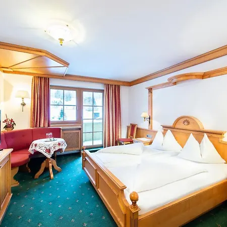 Residenz Gloeckner Hotel 4*