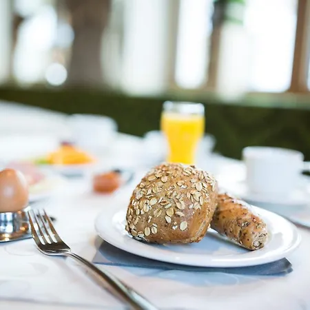 Residenz Gloeckner Hotel 4*
